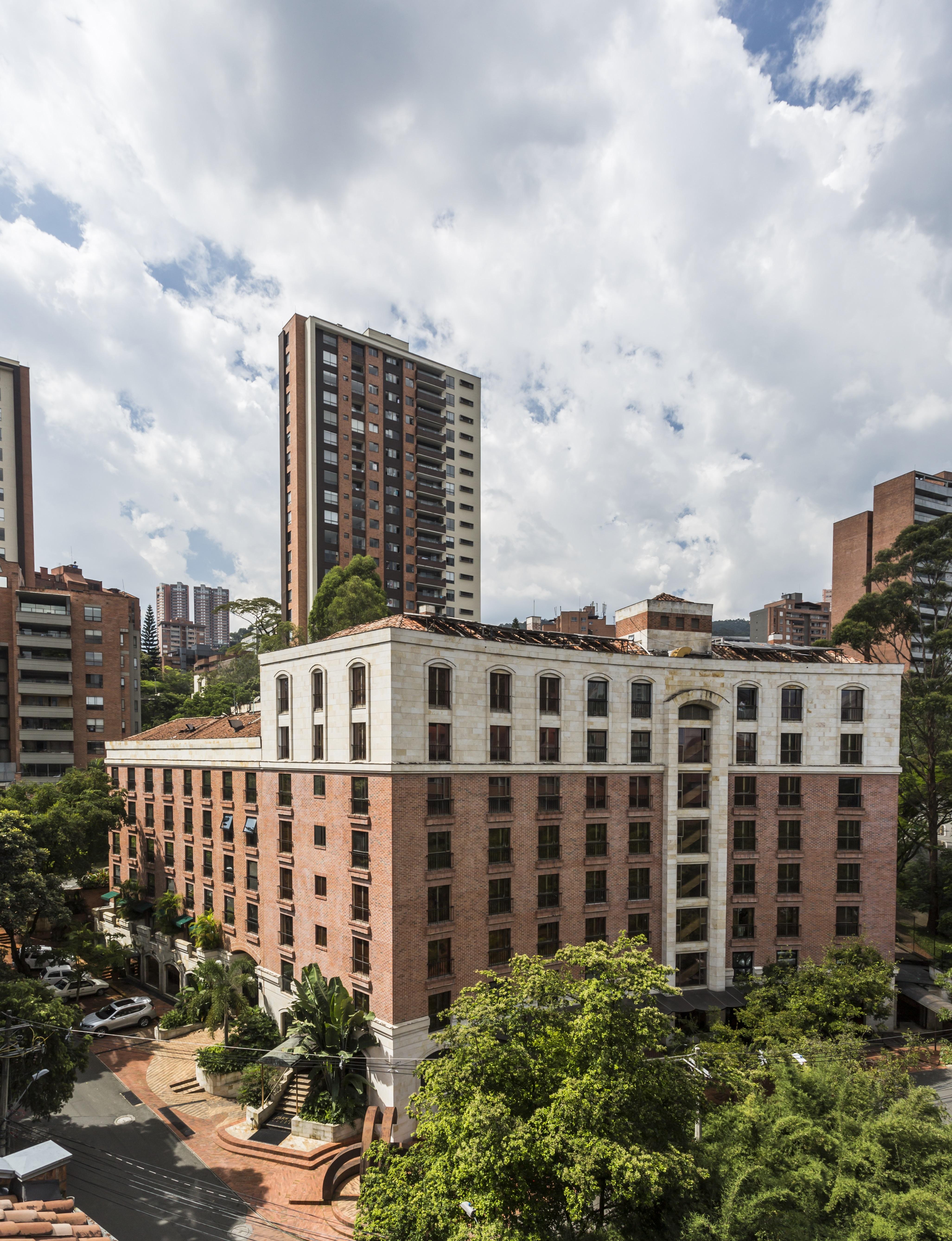 Hotel Park10 Меделин Екстериор снимка Residential buildings in Chapinero