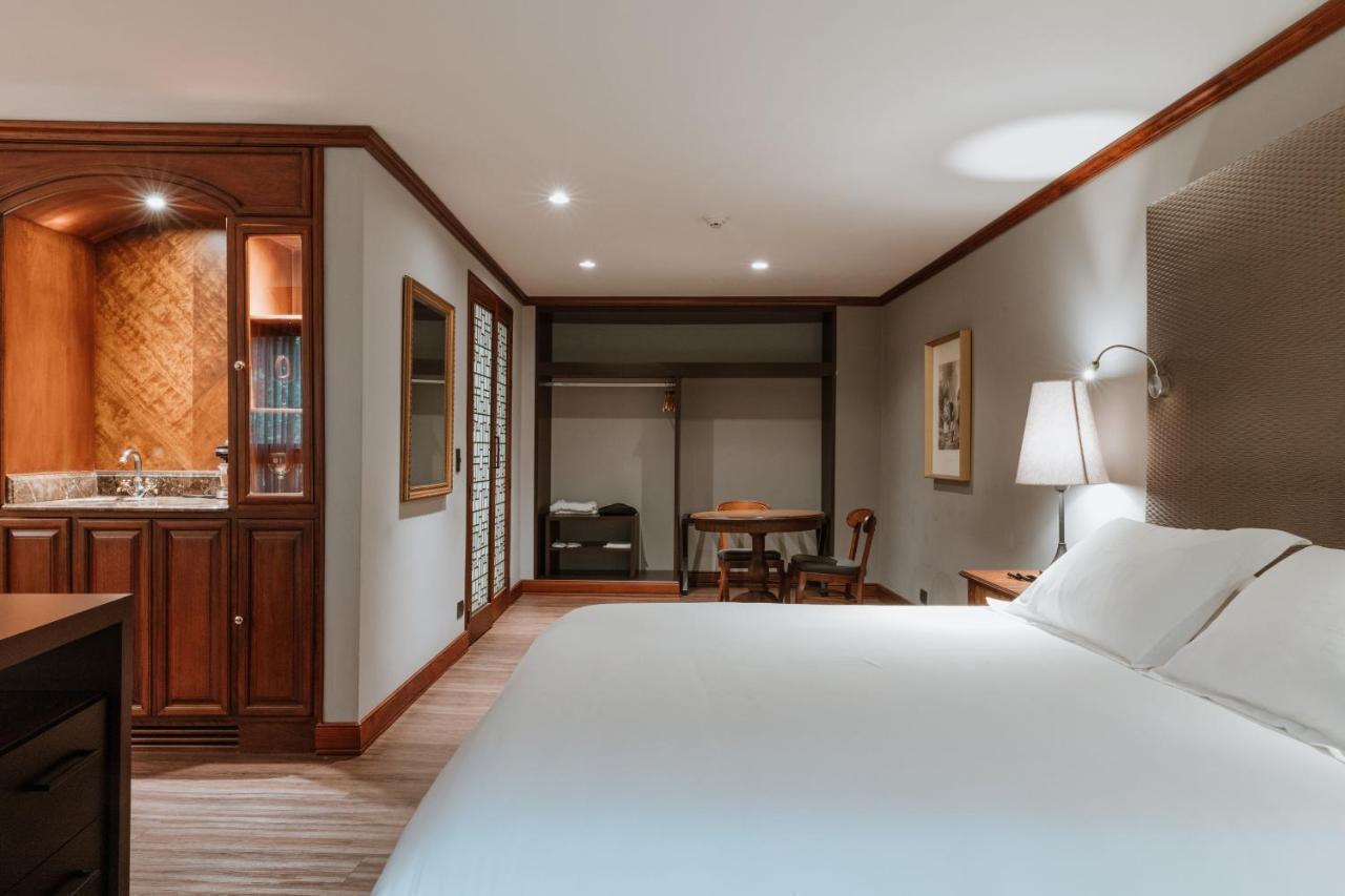 Hotel Park10 Меделин Екстериор снимка Deluxe Room
